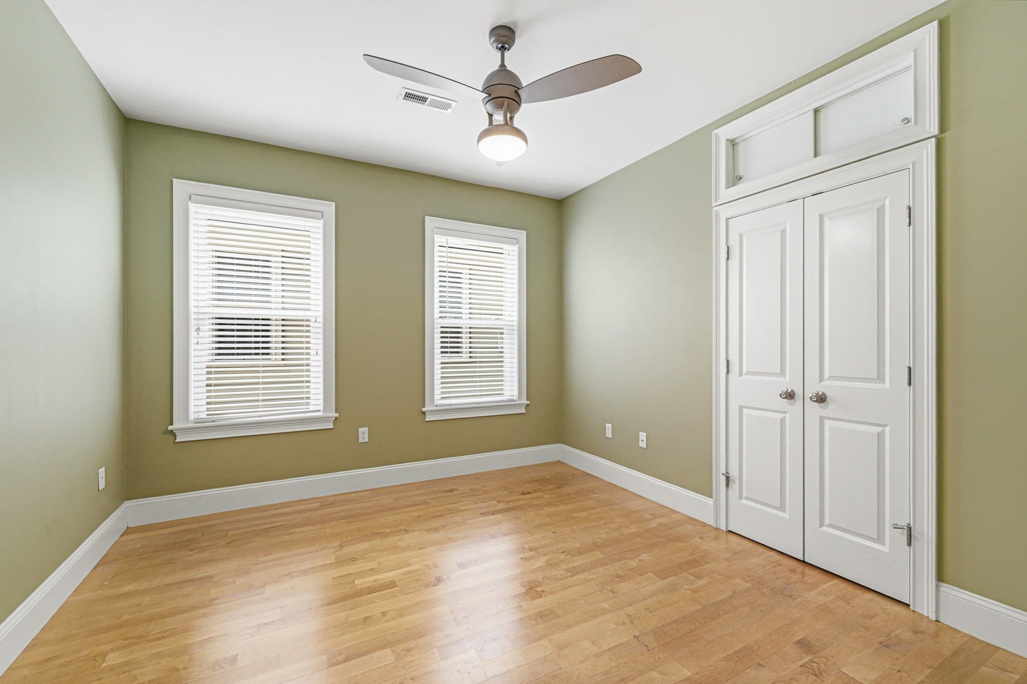 Condominium at 5 Mount Vernon St # 2, Boston MA 02125, Boston, photo 18 of 42