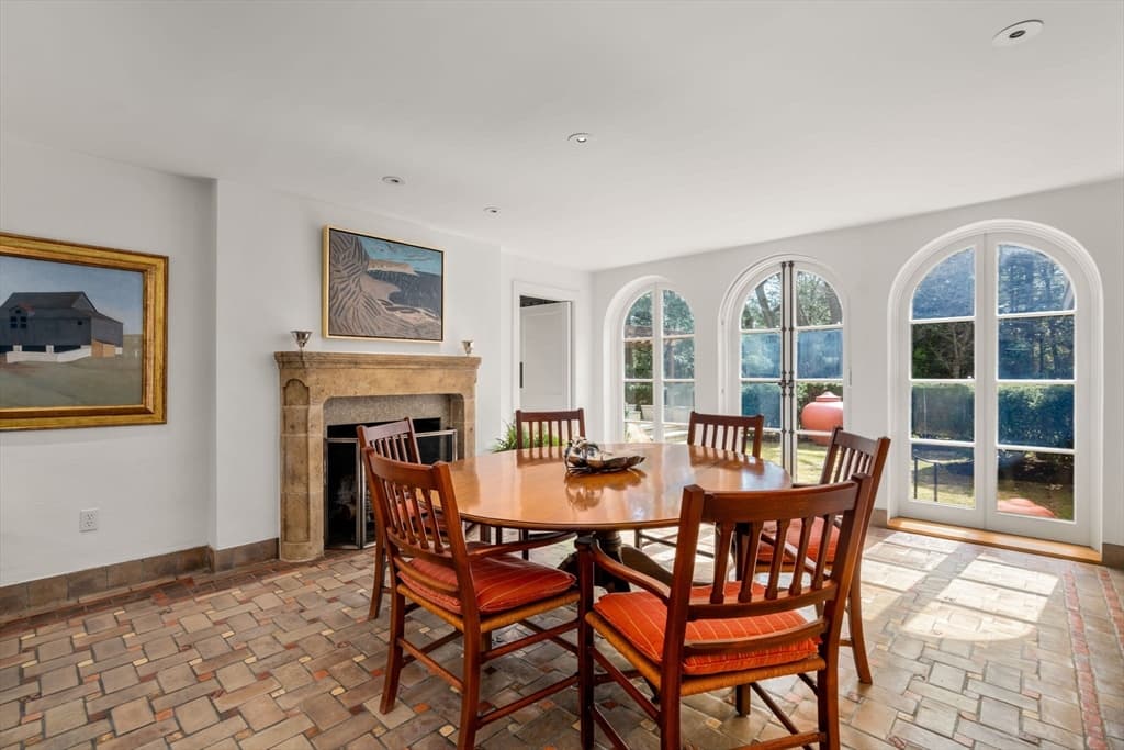 Single Family Residence at 342 Warren St, Brookline MA 02445, Brookline, photo 10 of 21