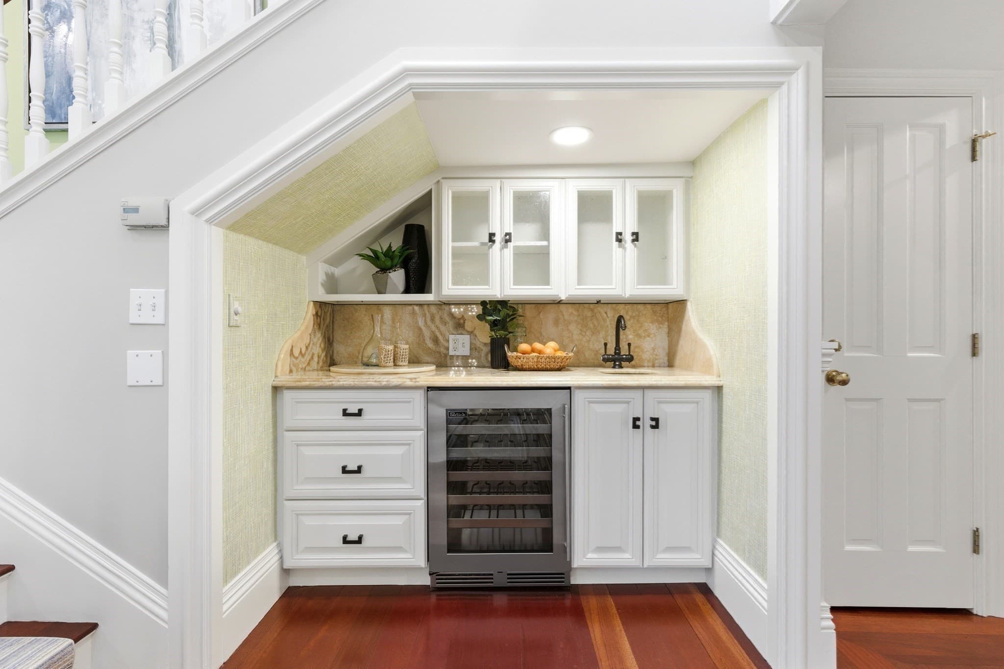 Single Family Residence at 1 Croftdale Rd, Newton MA 02464, Newton, photo 4 of 34