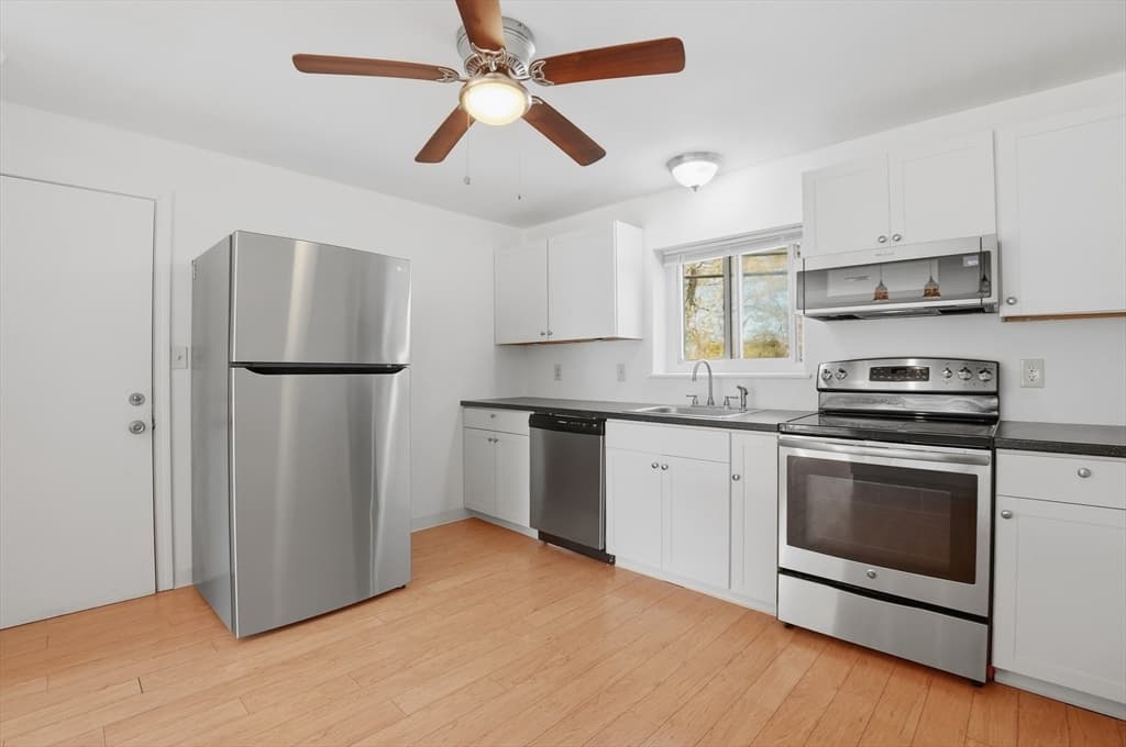 5455 North Main Street # 3D, Fall River MA 02720