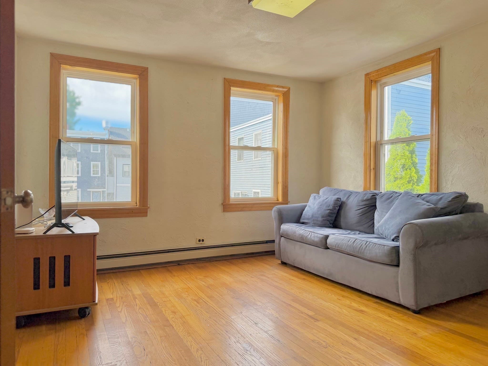 2 Family - 2 Units Up/Down at 652 E 2nd St, Boston MA 02127, photo 18 of 28