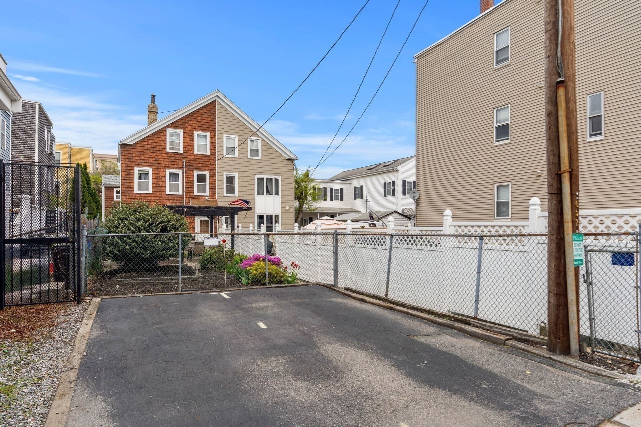 2 Family - 2 Units Up/Down at 652 E 2nd St, Boston MA 02127, photo 25 of 28