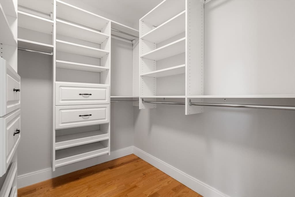 Condominium at 123-125 Centre St, Boston MA 02124, Boston, photo 23 of 41