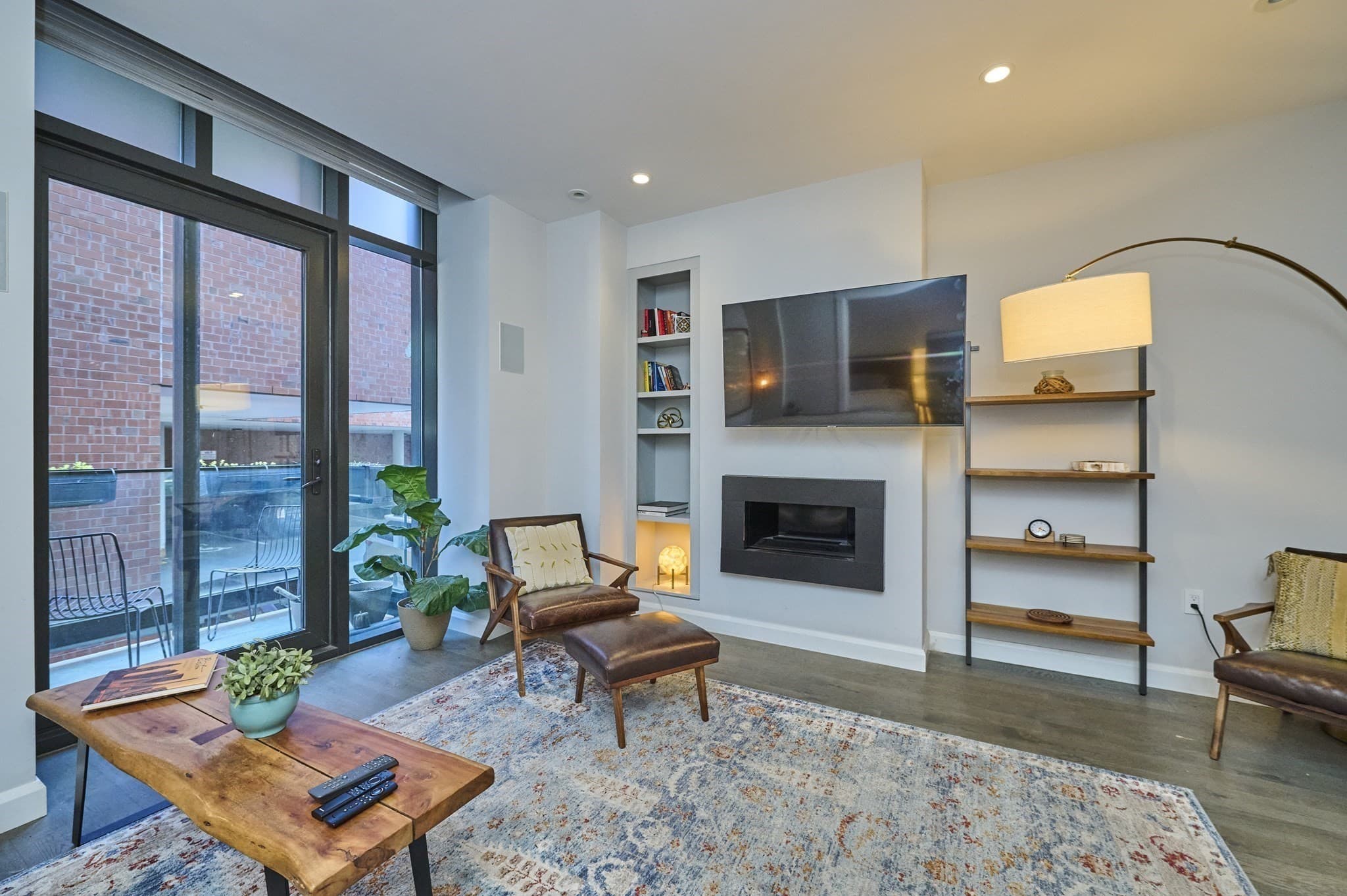 Condominium at 140 Shawmut Ave # 1B, Boston MA 02118, photo 9 of 20