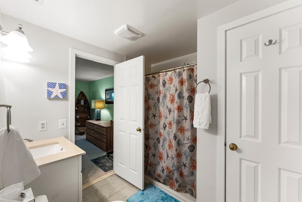 Condominium at 94 Westcliff Dr # 94, Plymouth MA 02360, Plymouth, photo 30 of 42
