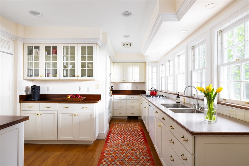Single Family Residence at 401 Heath Street, Brookline MA 02467, Brookline, photo 10 of 27