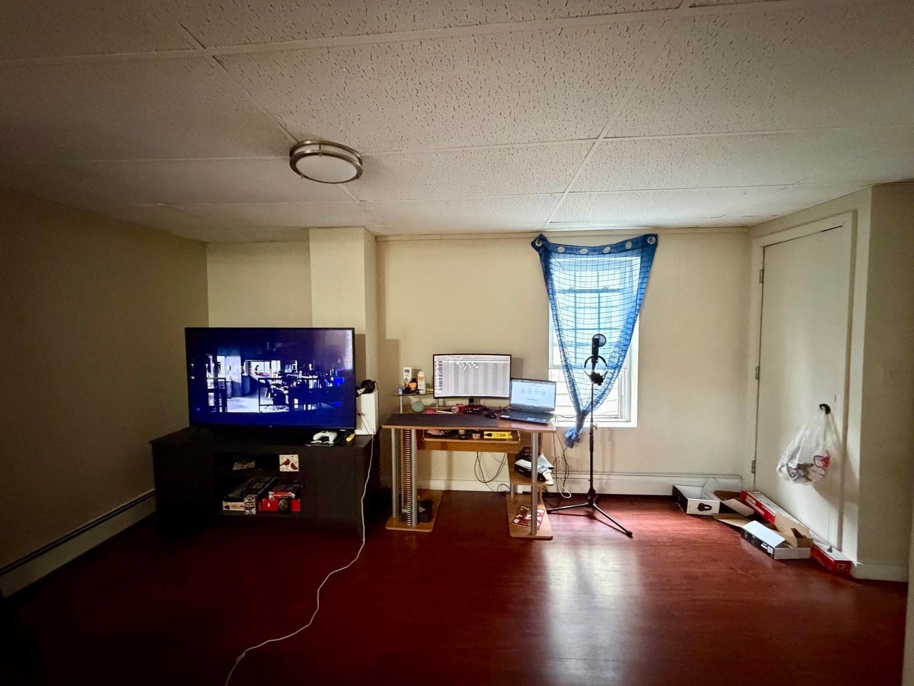 3 Family at 827-831 Armory St, Springfield MA 01107, Springfield, photo 24 of 27