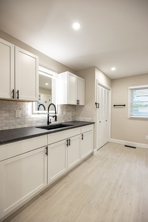 Single Family Residence at 2 Ernst Way, Harwich MA 02645, Harwich, photo 17 of 42
