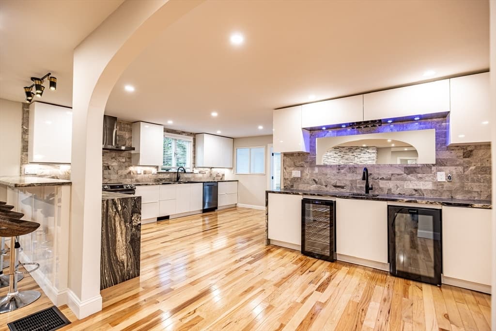 Single Family Residence at 2 Ernst Way, Harwich MA 02645, Harwich, photo 12 of 42