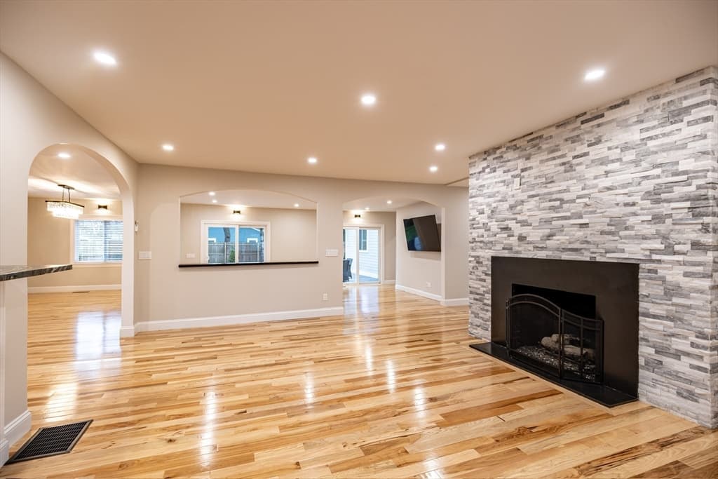 Single Family Residence at 2 Ernst Way, Harwich MA 02645, Harwich, photo 14 of 42