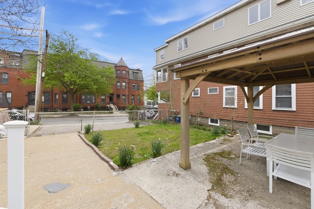 5-9 Family at 126-130 Summer Street, Somerville MA 02143, Somerville, photo 8 of 36