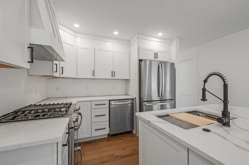 36 Belvidere Rd, Haverhill MA 01830