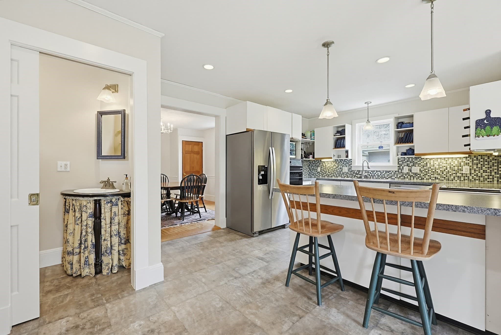Single Family Residence at 24 Riverside Pl, Walpole MA 02081, photo 9 of 39