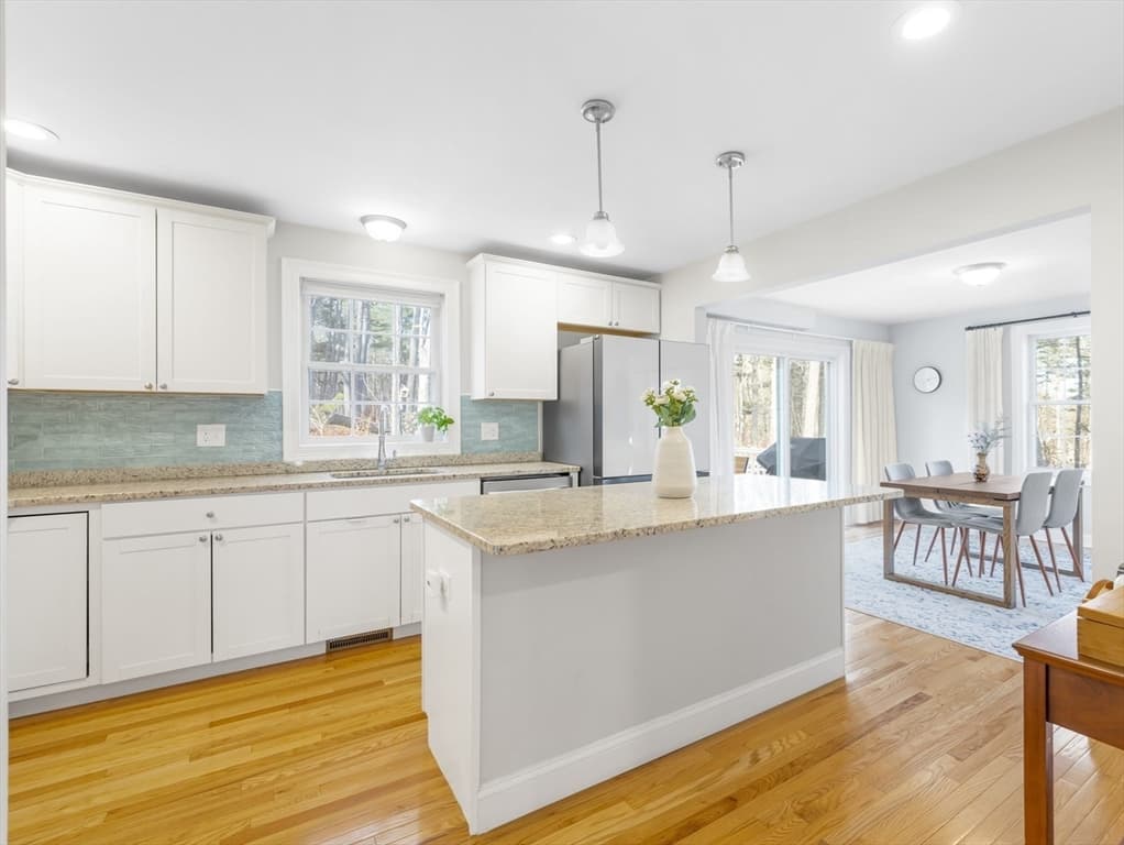 6 Pine Hill Way # B, Harvard MA 01451