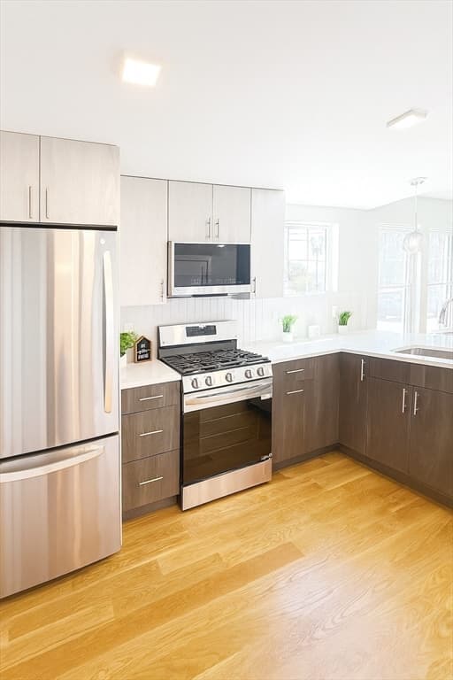 Condominium at 98 Prescott St # 3a, Boston MA 02128, Boston, photo 3 of 11