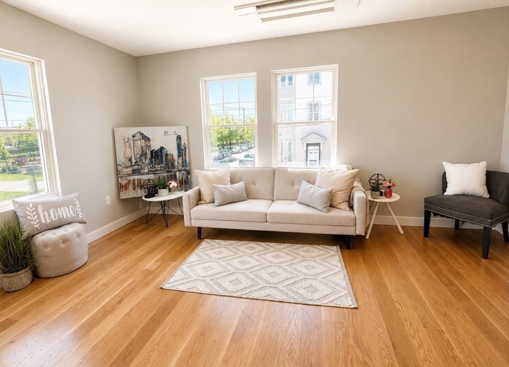 Condominium at 98 Prescott St # 3a, Boston MA 02128, Boston, photo 5 of 11