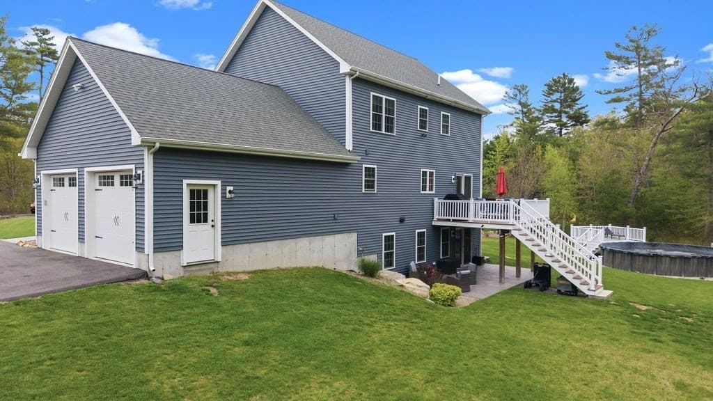 Single Family Residence at 2233 Maple Swamp Road, Dighton MA 02764, photo 9 of 42