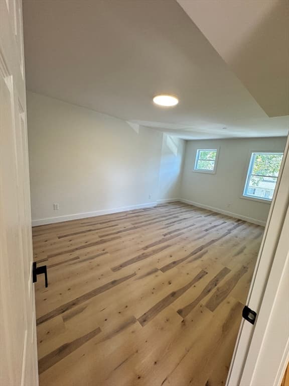 605 Millbury St, Worcester MA 01604 photo 12