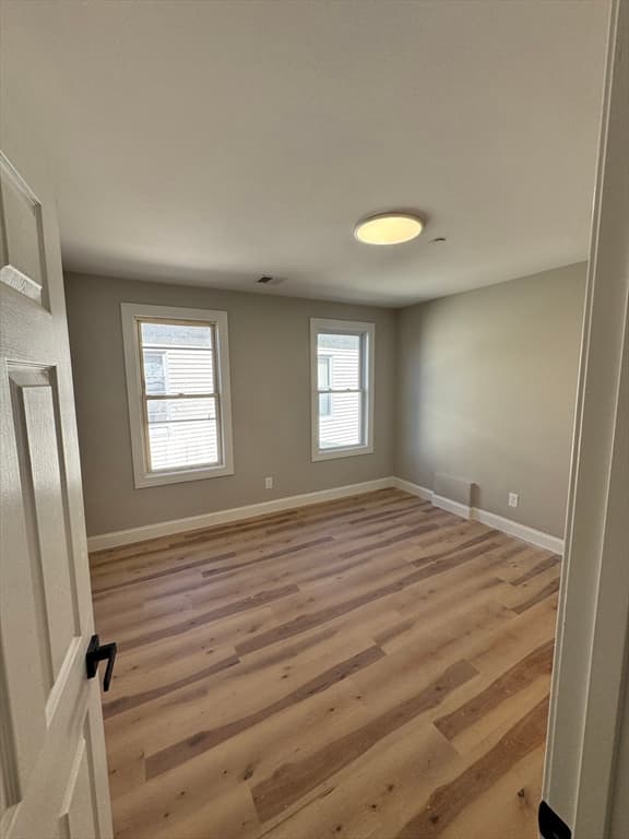 605 Millbury St, Worcester MA 01604 photo 25