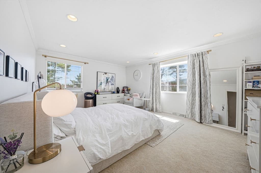 Condominium at 175 Tall Oaks Dr # F, Weymouth MA 02190, photo 11 of 32