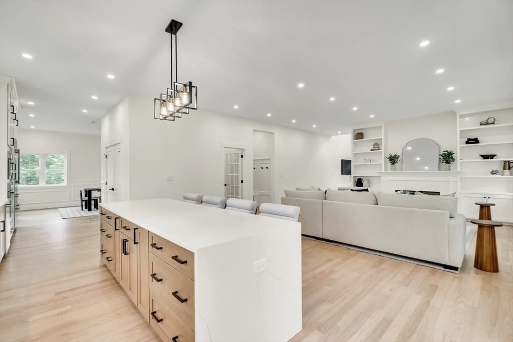 Single Family Residence at 4 Great Rock, Lexington MA 02421, Lexington, photo 13 of 42
