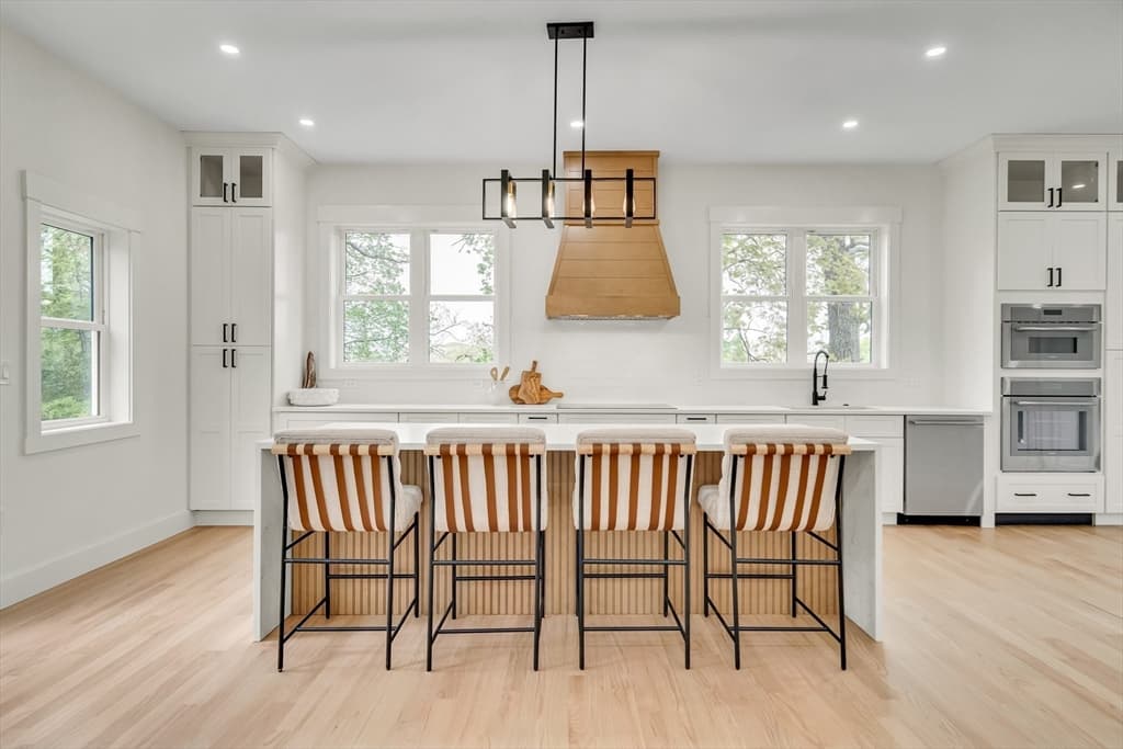 Single Family Residence at 4 Great Rock, Lexington MA 02421, Lexington, photo 14 of 42