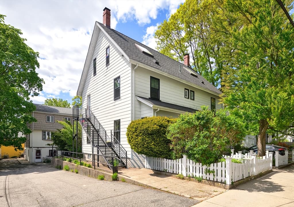 Condominium at 70-1 Cushing Street # 1, Cambridge MA 02138, Cambridge, photo 15 of 16