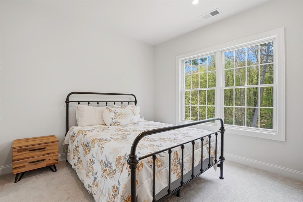 60 Chamberlain Street, Hopkinton MA 01748 photo 33
