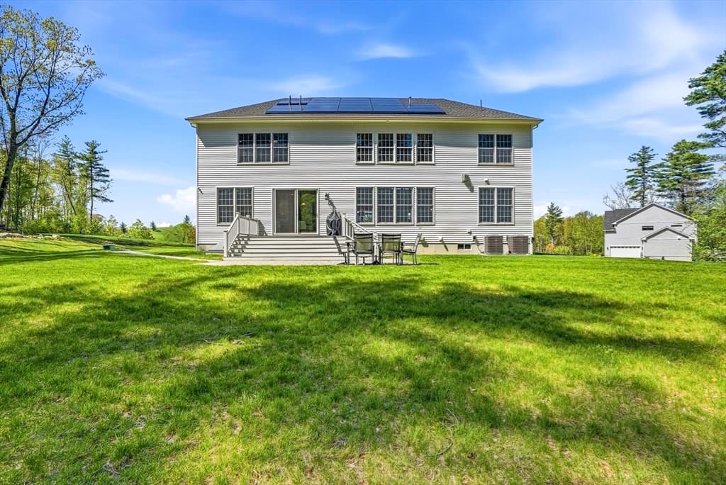 60 Chamberlain Street, Hopkinton MA 01748 photo 4