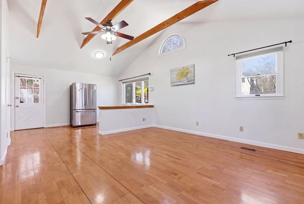 Single Family Residence at 10 Avila Rd, Billerica MA 01821, photo 6 of 31