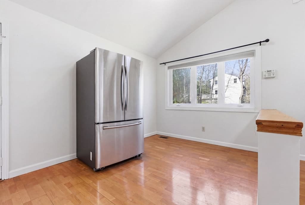 Single Family Residence at 10 Avila Rd, Billerica MA 01821, photo 16 of 31