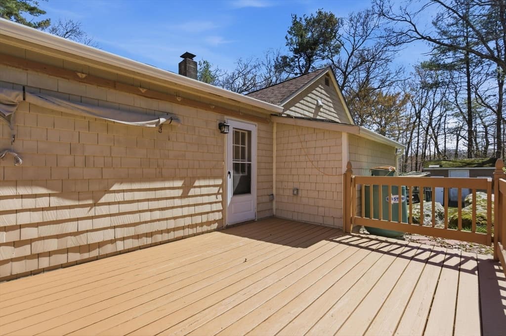 Single Family Residence at 10 Avila Rd, Billerica MA 01821, photo 24 of 31