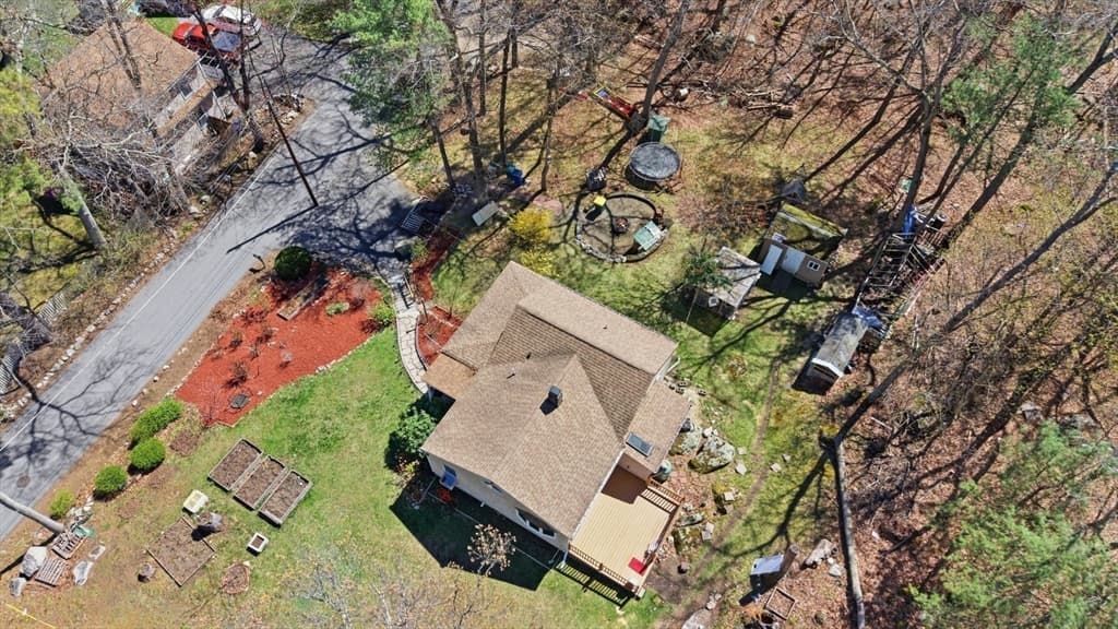 Single Family Residence at 10 Avila Rd, Billerica MA 01821, photo 29 of 31