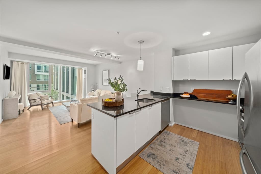 Condominium at 2 Earhart St # 308, Cambridge MA 02141, Cambridge, photo 2 of 20