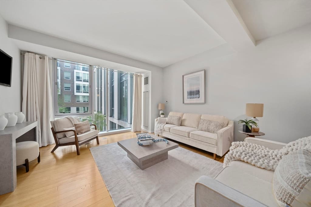 Condominium at 2 Earhart St # 308, Cambridge MA 02141, Cambridge, photo 6 of 20