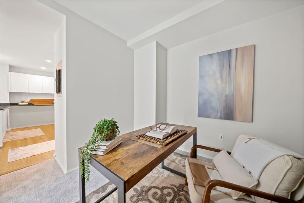 Condominium at 2 Earhart St # 308, Cambridge MA 02141, Cambridge, photo 13 of 20