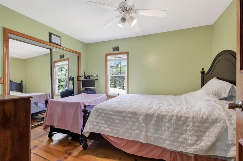 Single Family Residence at 377 Union St, Leominster MA 01453, photo 14 of 37