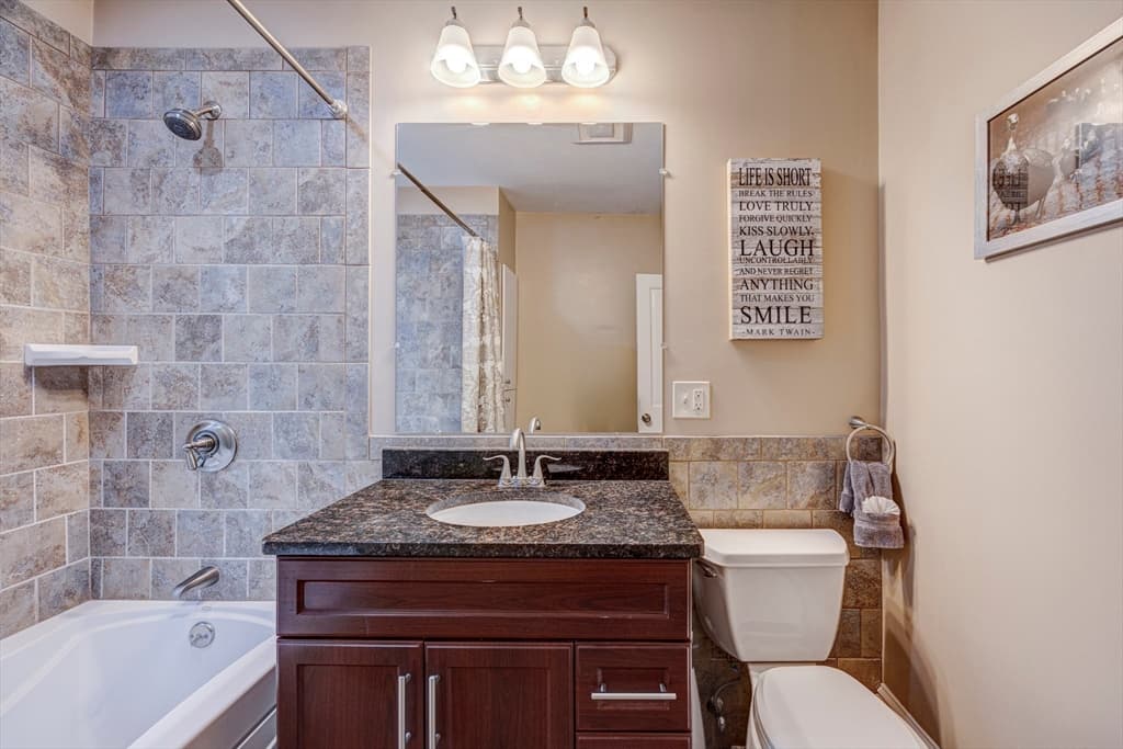 Condominium at 473 Massachusetts Ave # 2, Boston MA 02118, photo 17 of 25