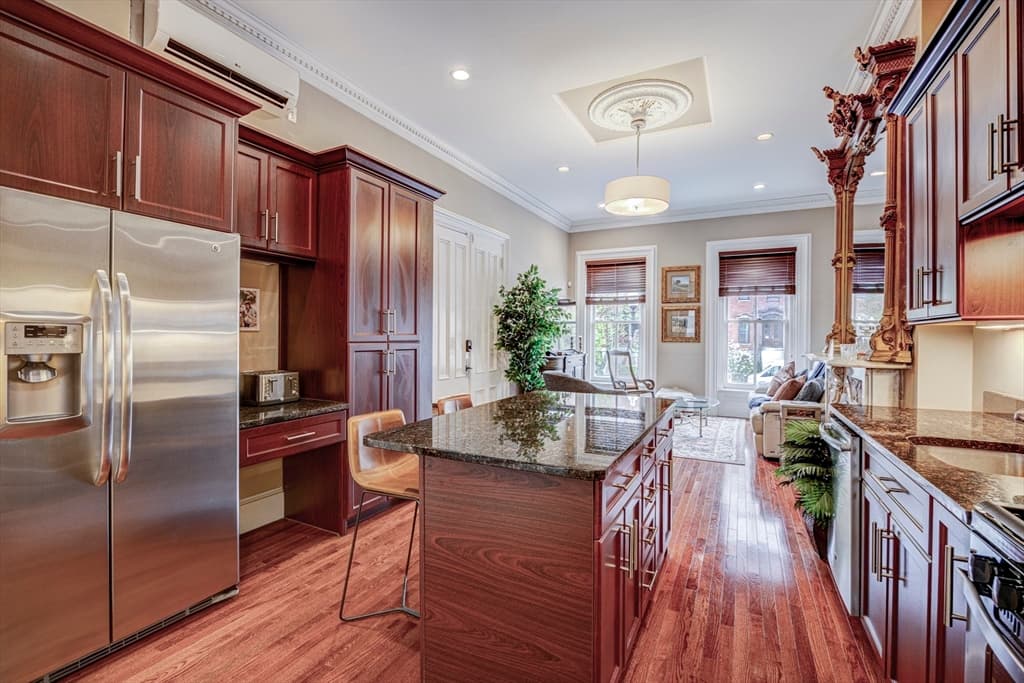 Condominium at 473 Massachusetts Ave # 2, Boston MA 02118, photo 16 of 25