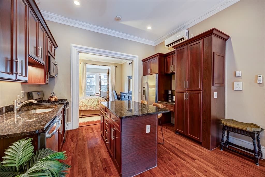Condominium at 473 Massachusetts Ave # 2, Boston MA 02118, photo 12 of 25