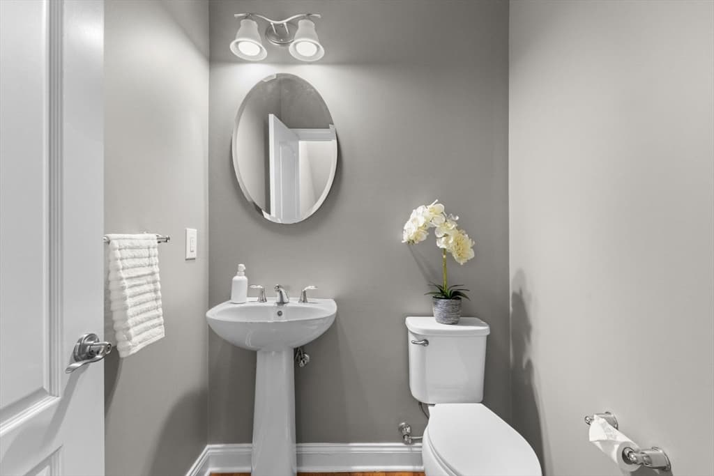 Condominium at 57 Townsend Blvd # 57, Westborough MA 01581, photo 7 of 39