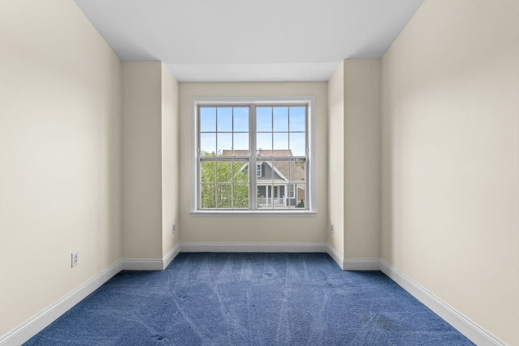 Condominium at 57 Townsend Blvd # 57, Westborough MA 01581, photo 30 of 39