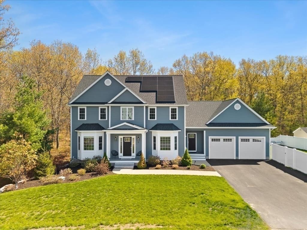 5 Baron Drive, Easton MA 02356