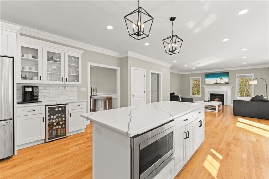 5 Baron Drive, Easton MA 02356 photo 8