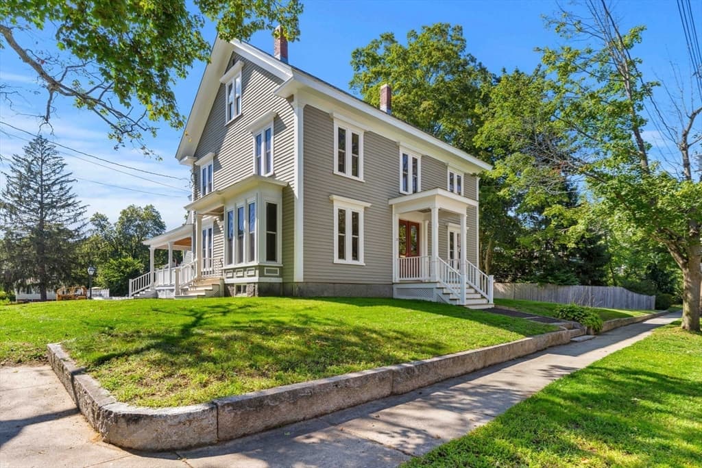 37 School Street, Merrimac MA 01860