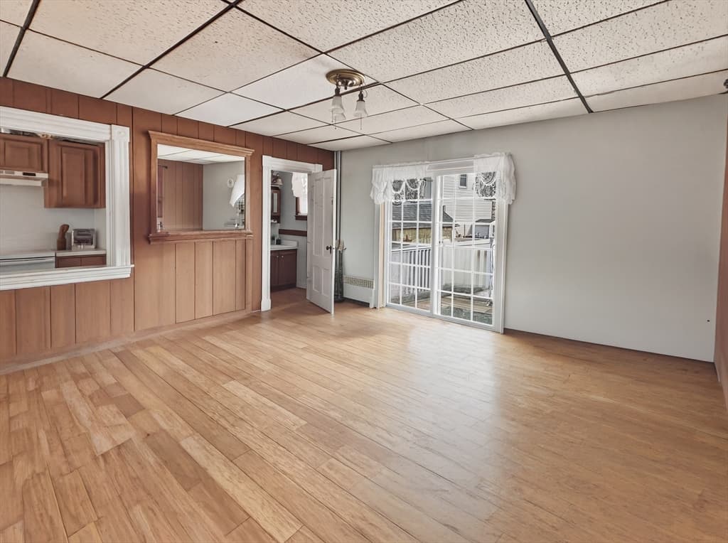 808 Grove St, Manchester NH 03103 photo 7