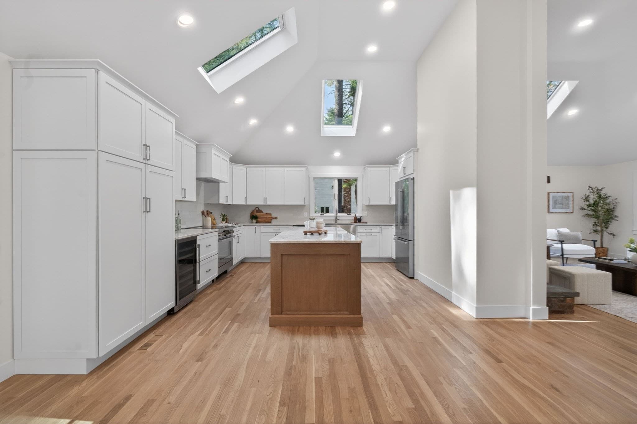 Single Family Residence at 65 Fox Run Rd, Sudbury MA 01776, photo 4 of 39