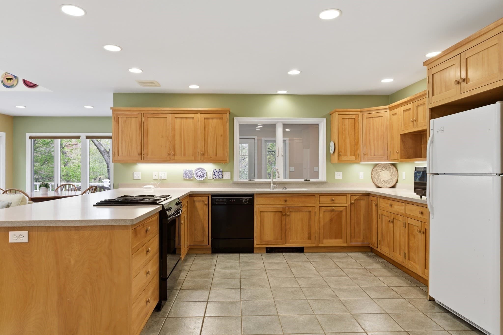 Single Family Residence at 9 Woodcliffe Road, Lexington MA 02421, Lexington, photo 9 of 39