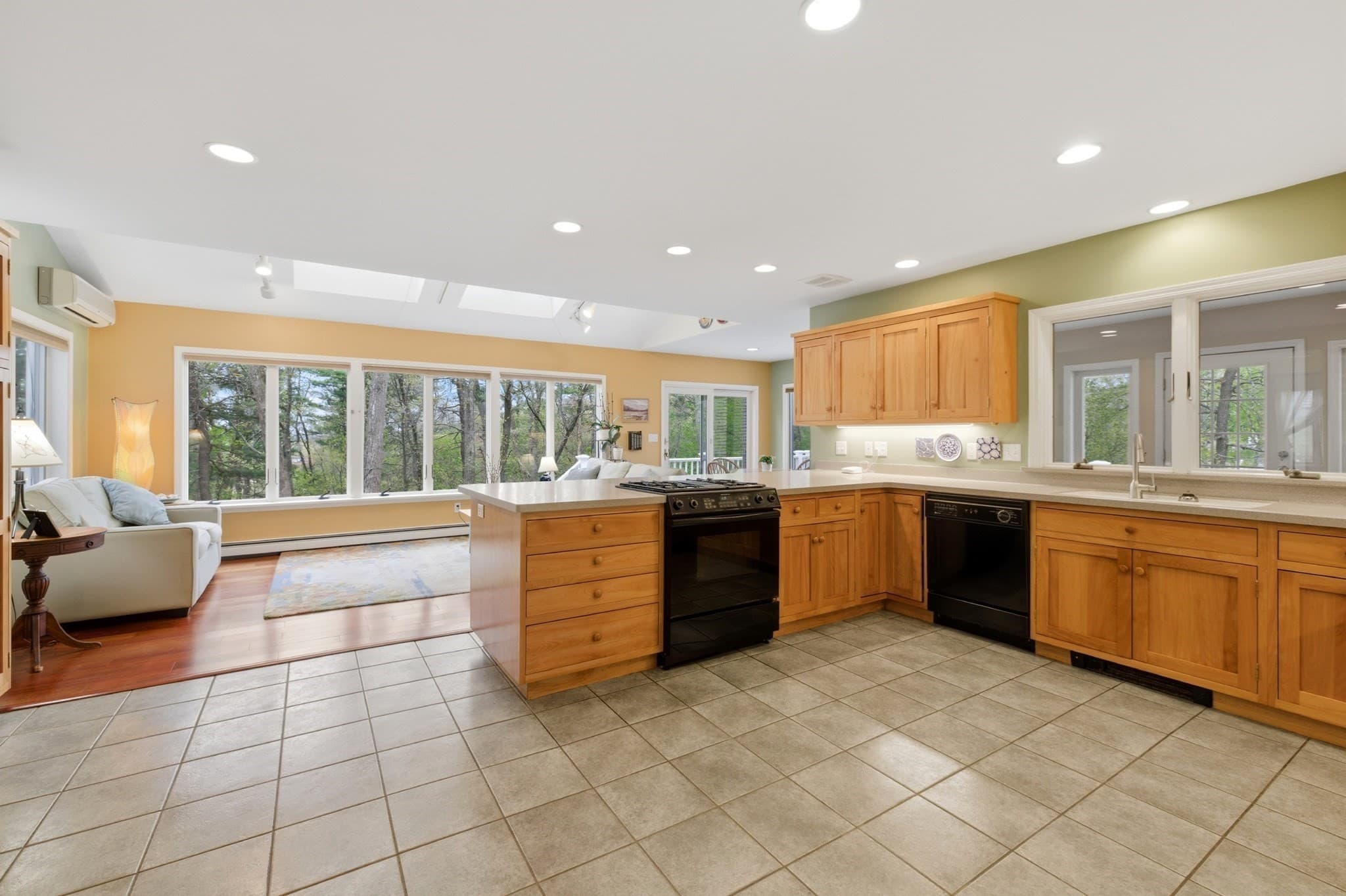 Single Family Residence at 9 Woodcliffe Road, Lexington MA 02421, Lexington, photo 10 of 39