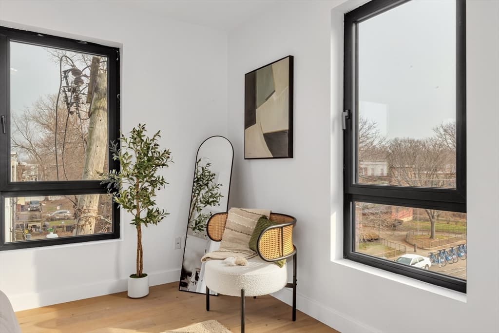 3992 Washington St # 303, Boston MA 02131 photo 6